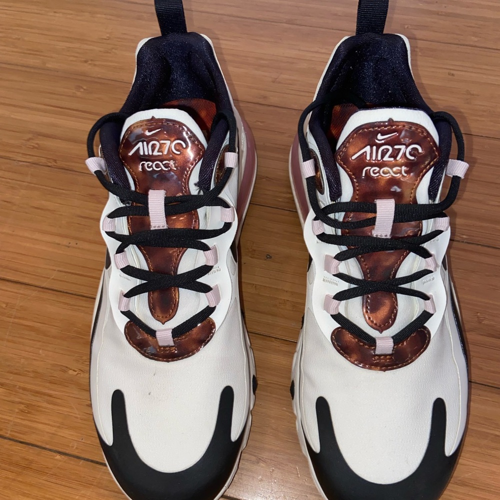Nike Air Max 270 React Women